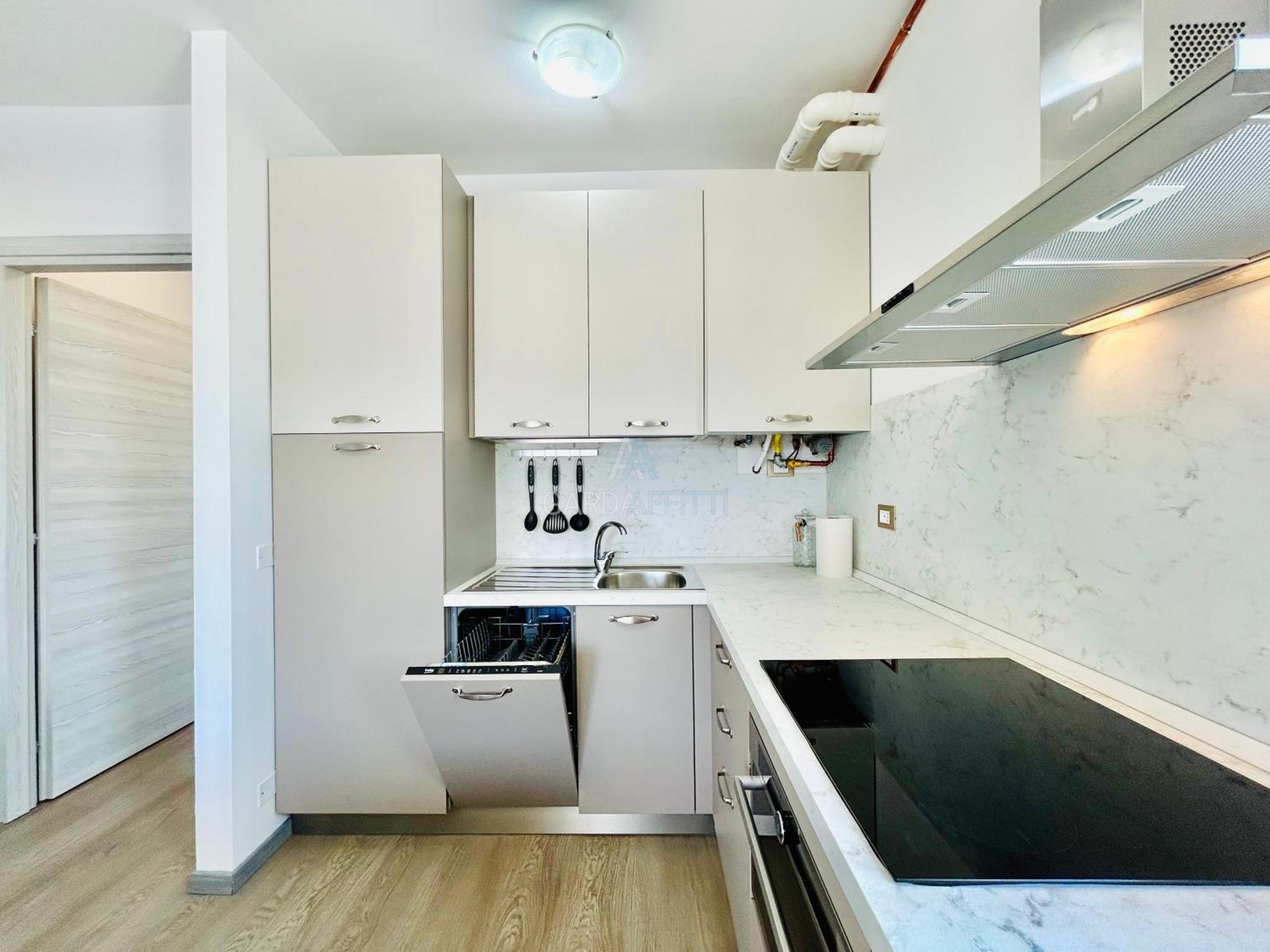 Ossidiana Apartment - Vista Lago - Centrico 西尔米奥奈 外观 照片